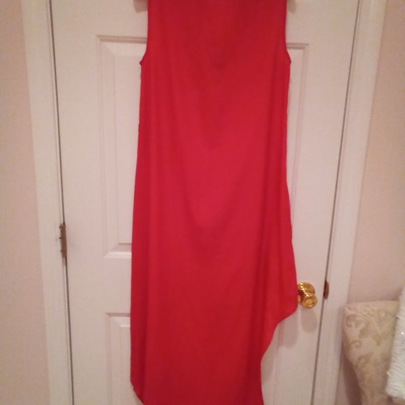 BCBGMAXAZRIA Tara Cascade Gorgeous island red high low dress - Picture 4 of 7